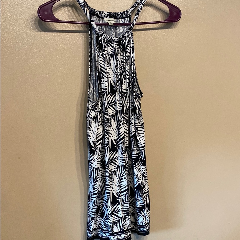 Max Studio Black White Tropical Tank Top Size M | Summer Sleeveless Blouse - Picture 2 of 6
